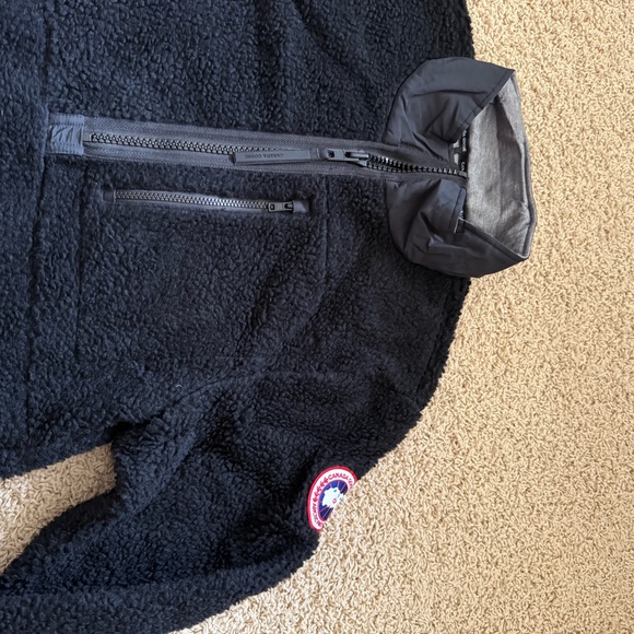 Canada Goose Renfrew Men’s Fleece Half-zip pull over - Picture 3 of 8